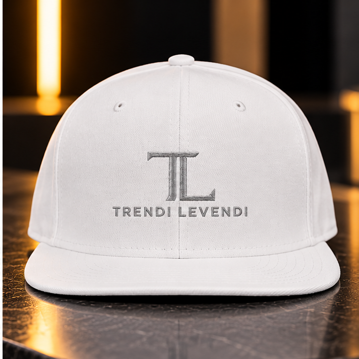 Trendi Levendi Classic Snapback white premium studio front view